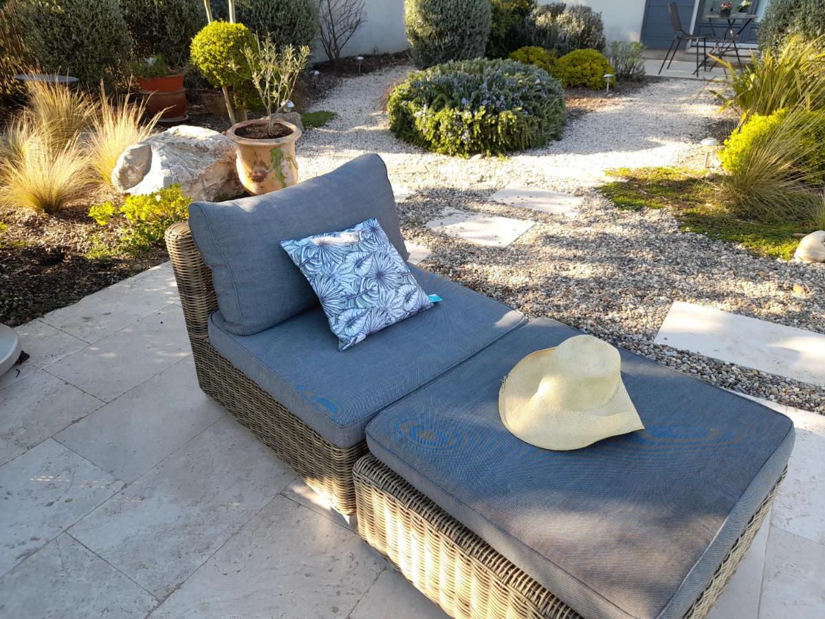 La Mathilde Bed and Breakfast Villeneuve-lès-Avignon Exteriör bild