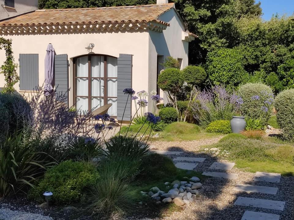 La Mathilde Bed and Breakfast Villeneuve-lès-Avignon Exteriör bild